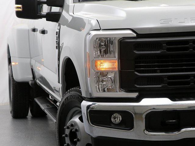 new 2025 Ford F-350 car, priced at $71,335