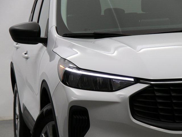 new 2026 Ford Escape car, priced at $32,332