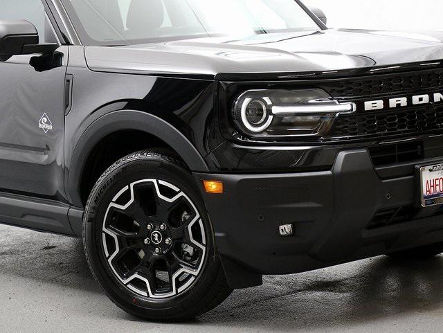 new 2025 Ford Bronco Sport car, priced at $37,127