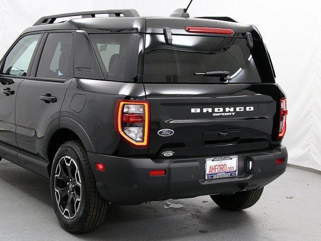 new 2025 Ford Bronco Sport car, priced at $37,127