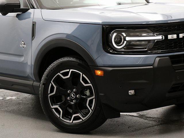 new 2025 Ford Bronco Sport car, priced at $39,029