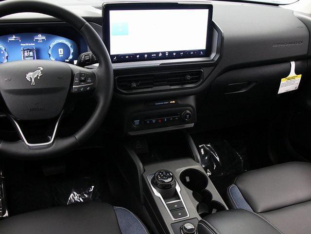 new 2025 Ford Bronco Sport car, priced at $39,029