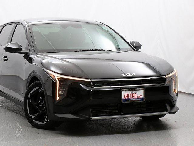 used 2025 Kia K4 car, priced at $21,876
