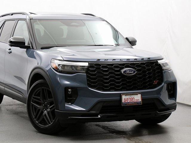 new 2025 Ford Explorer car, priced at $57,514