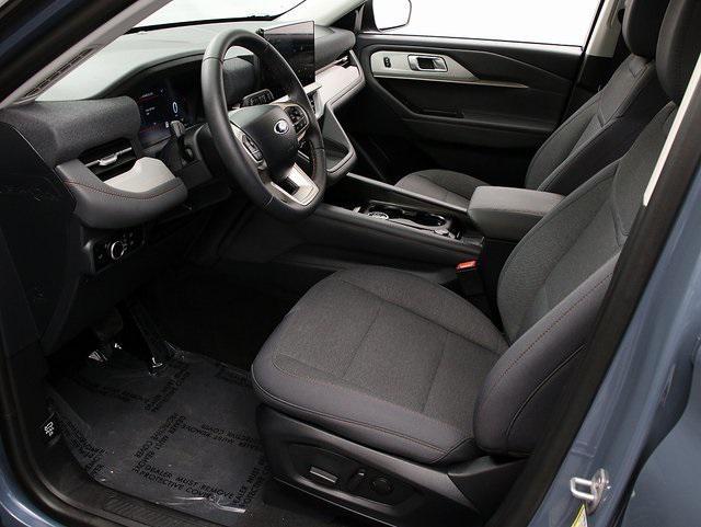 new 2025 Ford Explorer car, priced at $41,519