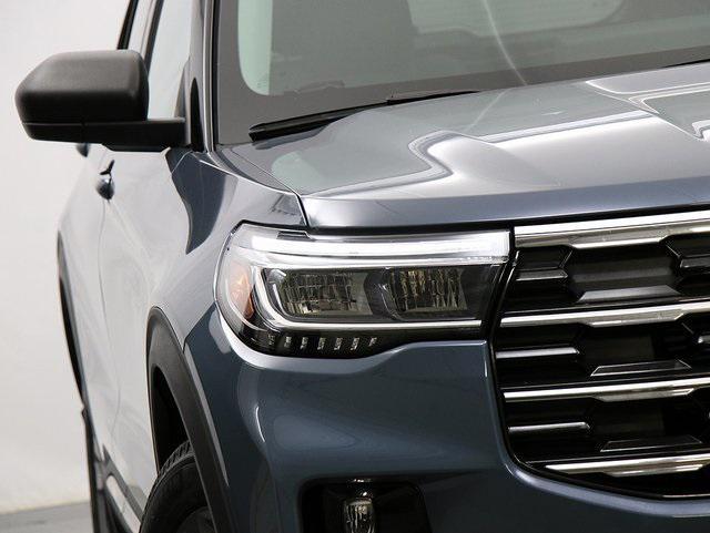 new 2025 Ford Explorer car, priced at $46,941