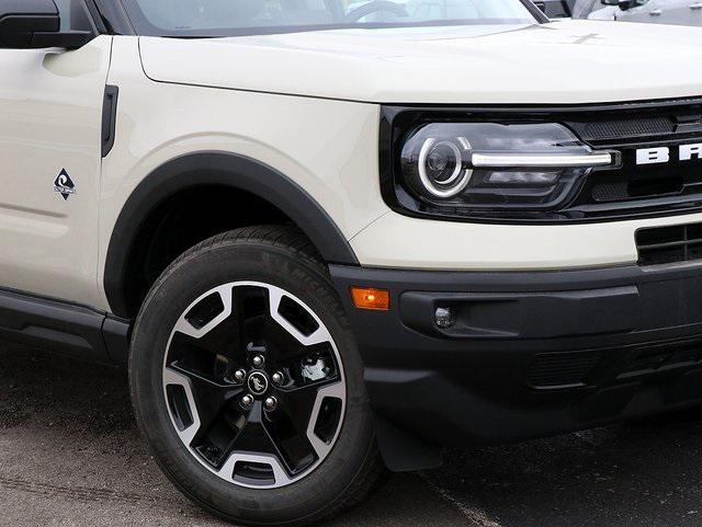 new 2024 Ford Bronco Sport car, priced at $36,143