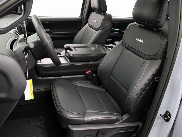 new 2025 Ford Expedition Max car, priced at $87,985