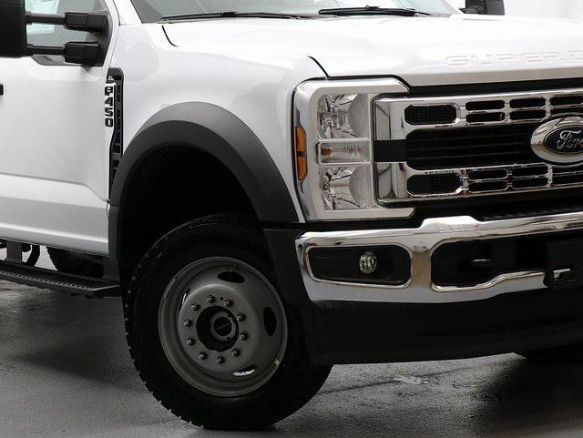new 2025 Ford F-450 car, priced at $83,982