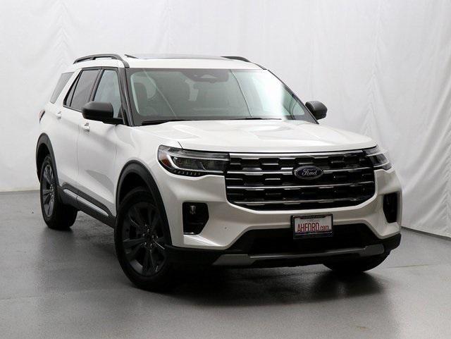 new 2025 Ford Explorer car, priced at $47,701