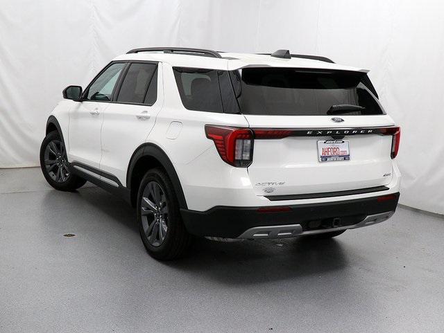 new 2025 Ford Explorer car, priced at $47,701
