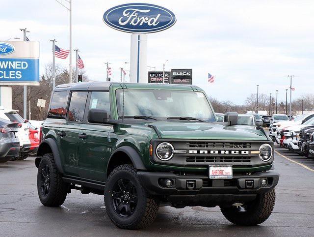 new 2024 Ford Bronco car, priced at $51,677