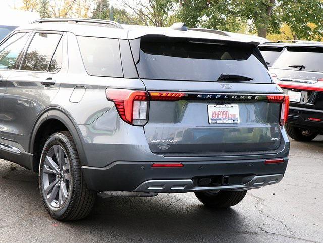 new 2025 Ford Explorer car, priced at $47,105