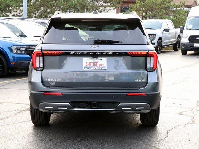 new 2025 Ford Explorer car, priced at $47,105