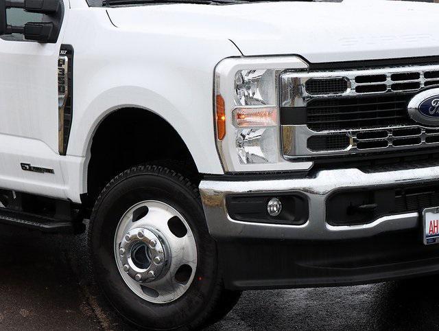 new 2024 Ford F-350 car, priced at $67,385