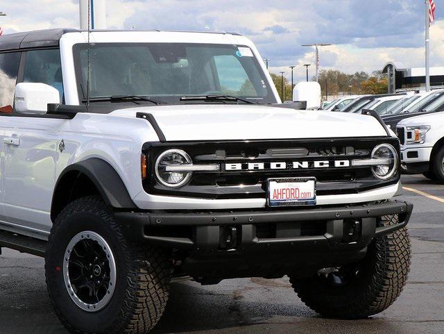 new 2024 Ford Bronco car, priced at $60,883