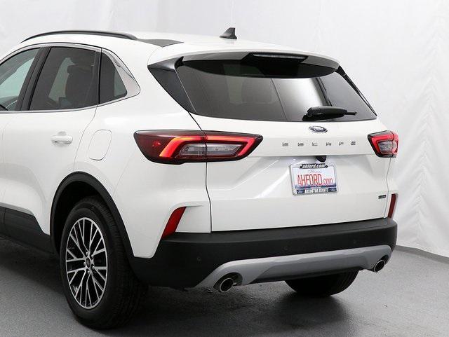new 2025 Ford Escape PHEV car, priced at $37,207