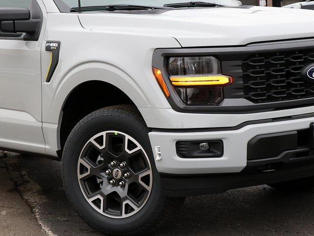 new 2024 Ford F-150 car, priced at $48,304