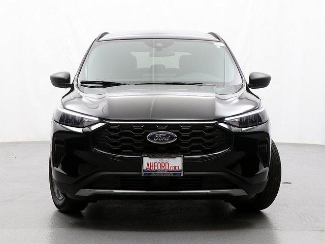 new 2025 Ford Escape car, priced at $32,055