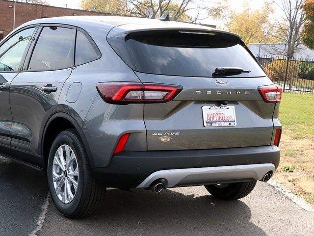 new 2025 Ford Escape car, priced at $31,825