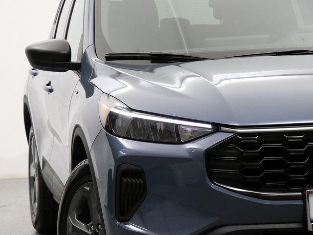 new 2026 Ford Escape car, priced at $35,011
