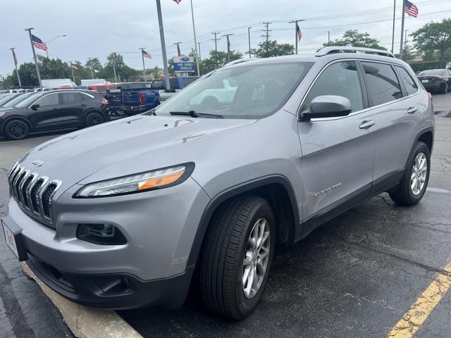 used 2018 Jeep Cherokee car, priced at $13,714