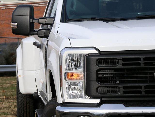 new 2024 Ford F-350 car, priced at $64,408