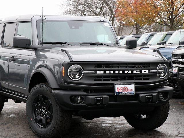 new 2024 Ford Bronco car, priced at $49,814