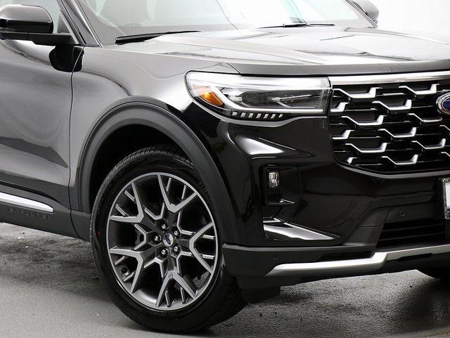 new 2025 Ford Explorer car, priced at $57,996