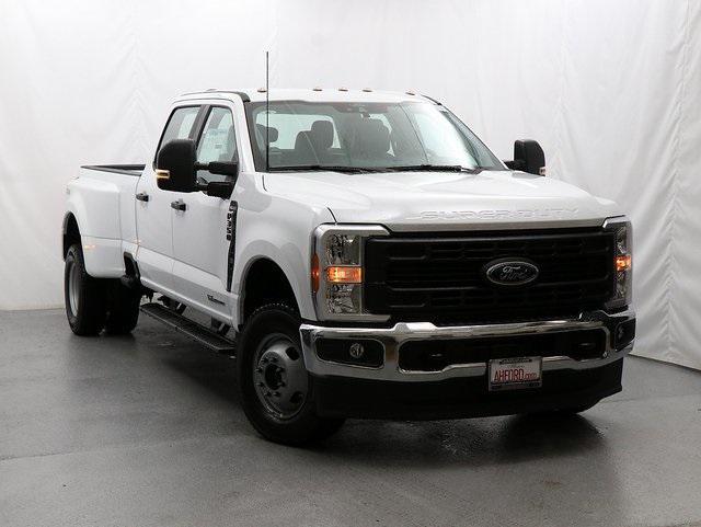 new 2025 Ford F-350 car, priced at $65,577