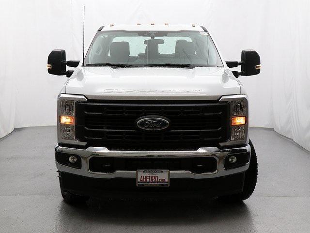 new 2025 Ford F-350 car, priced at $65,577