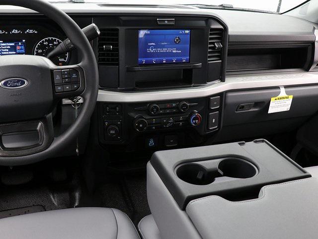 new 2025 Ford F-350 car, priced at $65,577
