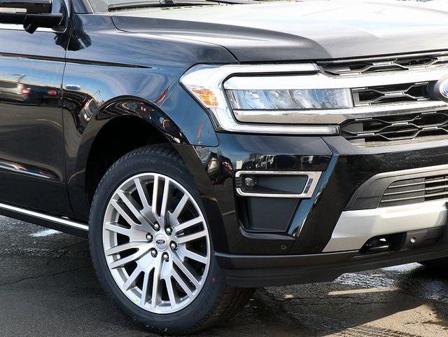 new 2024 Ford Expedition car, priced at $71,304