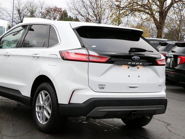 new 2024 Ford Edge car, priced at $37,688