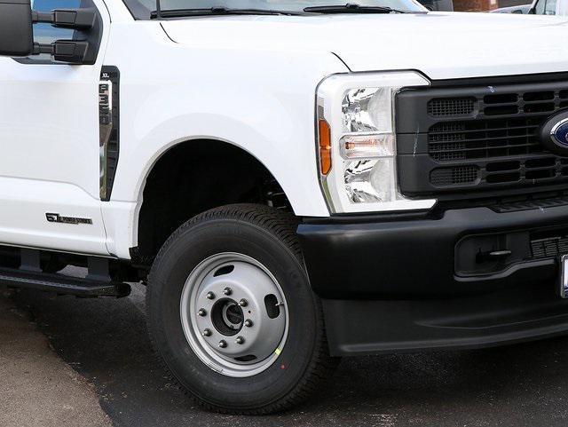 new 2024 Ford F-350 car, priced at $67,370