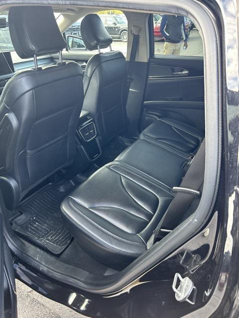 used 2022 Lincoln Nautilus car, priced at $27,000