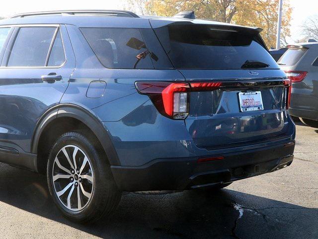 new 2025 Ford Explorer car, priced at $47,605