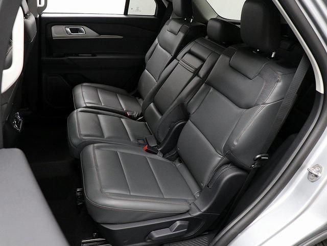 new 2025 Ford Explorer car, priced at $44,525