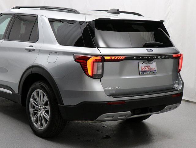 new 2025 Ford Explorer car, priced at $44,525