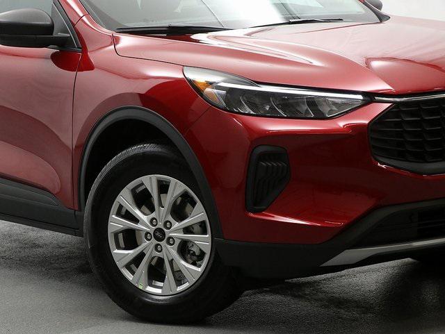 new 2025 Ford Escape car, priced at $29,495