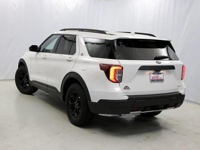 new 2024 Ford Explorer car, priced at $51,148