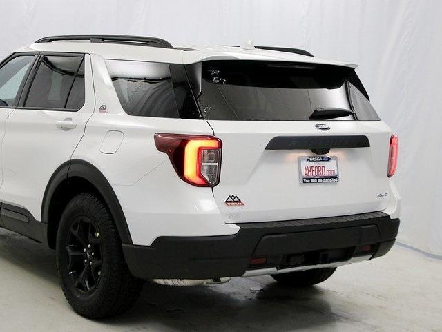 new 2024 Ford Explorer car, priced at $51,148