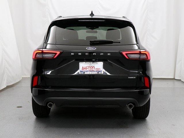 used 2024 Ford Escape car, priced at $30,920