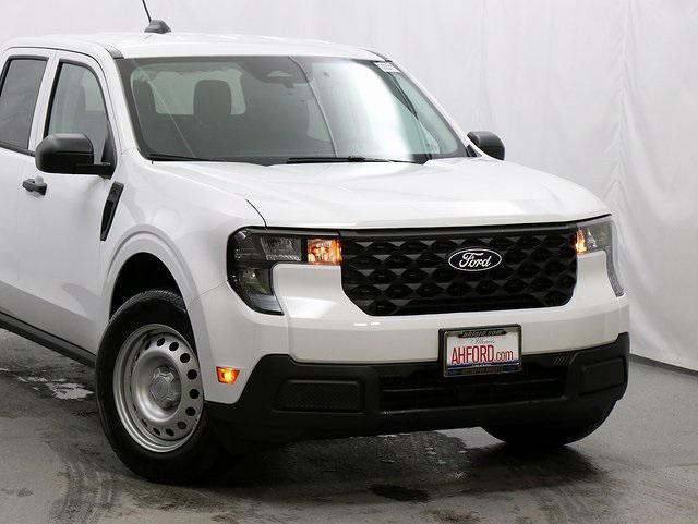 new 2025 Ford Maverick car, priced at $29,452