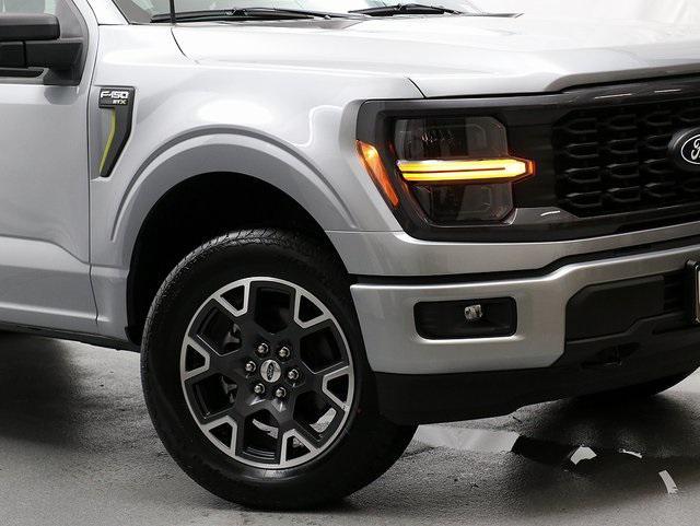 new 2025 Ford F-150 car, priced at $53,199