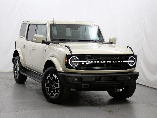 new 2025 Ford Bronco car, priced at $54,346