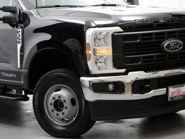 new 2025 Ford F-350 car, priced at $71,195