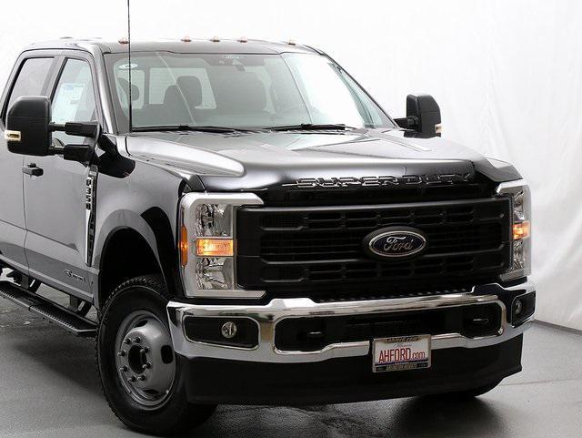 new 2025 Ford F-350 car, priced at $71,195