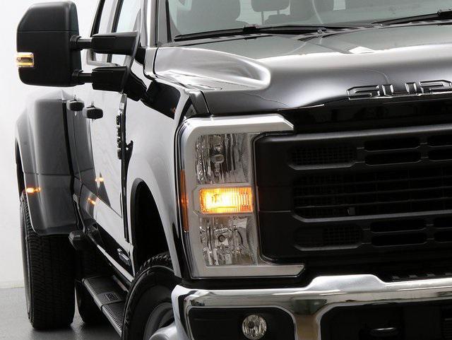 new 2025 Ford F-350 car, priced at $71,195