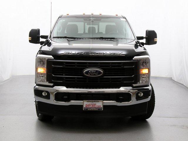 new 2025 Ford F-350 car, priced at $71,195